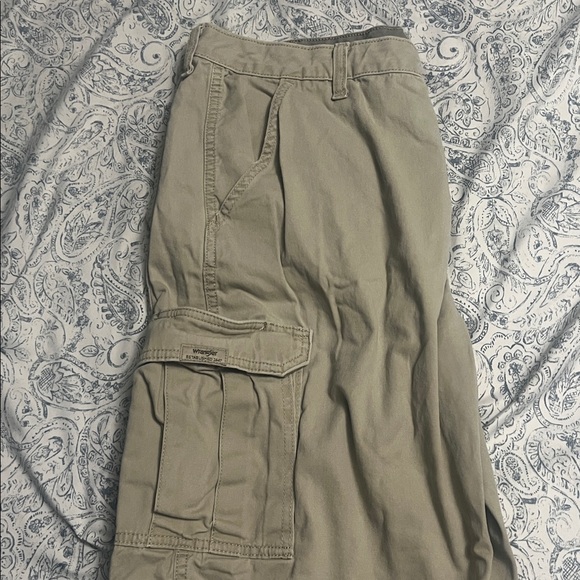 Short - Picture 4 of 6